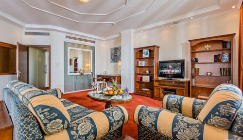 Luxury Apartment, Sea View