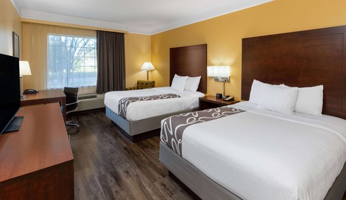 Room, 2 Queen Beds, Non Smoking