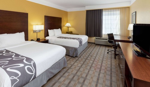 Room, 2 Queen Beds, Accessible, Non Smoking (Mobility/Hearing Accessible)