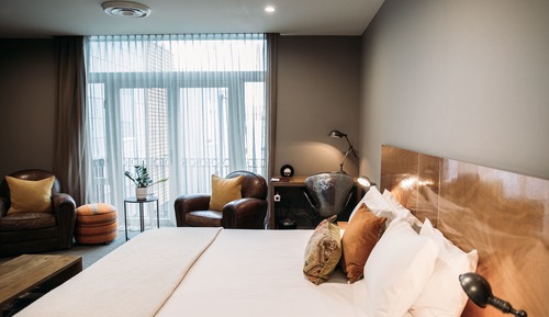 Anniversary Suite