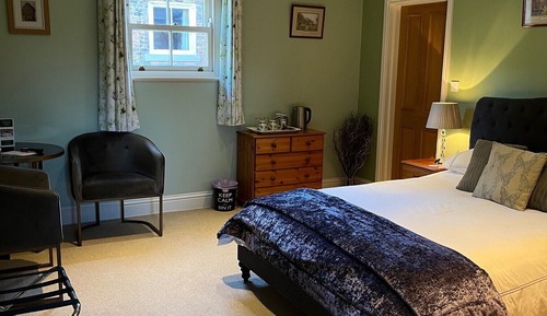 Double Room, Ensuite (Kestrels Rest)