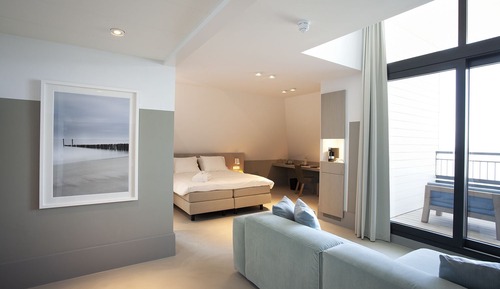 Suite, 1 King Bed, Ocean View