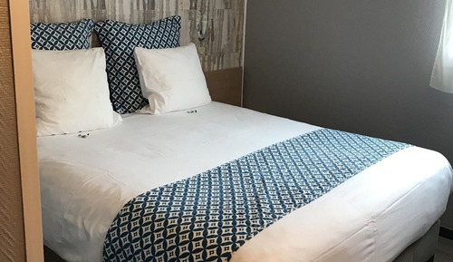 Standard Quadruple Room, 2 Bedrooms (Adjacent)