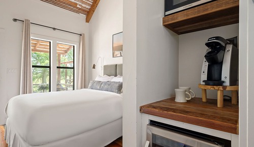 Standard Cabin, Multiple Beds