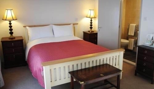 Superior Room, 1 Queen Bed, Ensuite (Room 5)