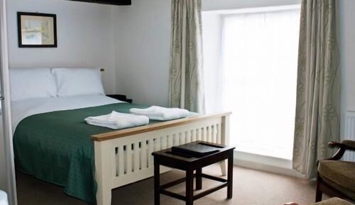 Superior Room, 1 King Bed, Ensuite (Room 4)