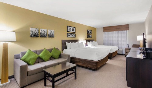 Suite, Multiple Beds, Accessible, Non Smoking