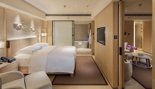 King One Bedroom Seaside Suite Nanhai Wing