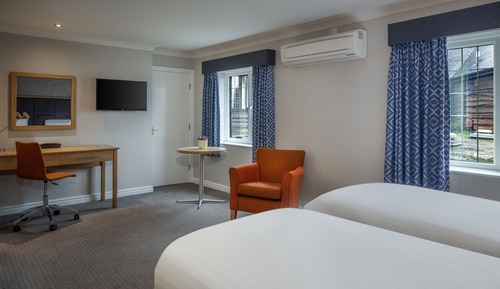 Classic Twin Room