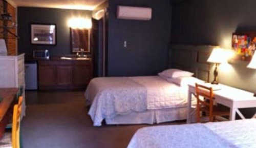 Double Room, Ensuite (Double Queen Guest Room)