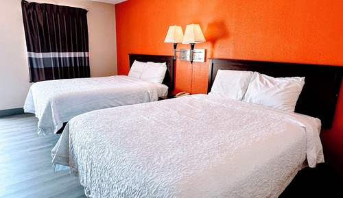 Comfort Room, 2 Queen Beds, Non Smoking