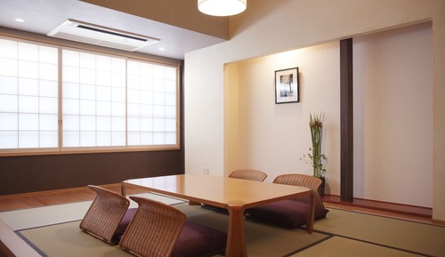 Superior inside twin room