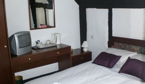 Twin Room, Ensuite (Room Only)