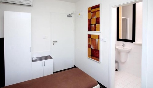 Economy Twin Room