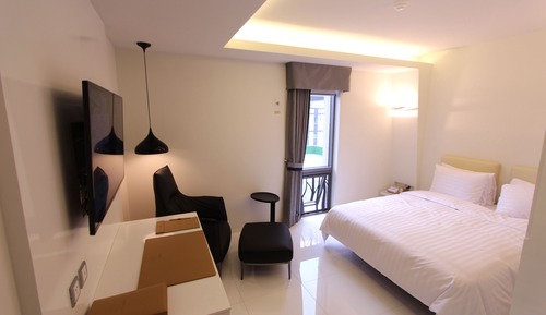 Superior Double Room (check-in available until 11 pm)