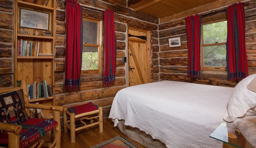 The Cabin on the Lake