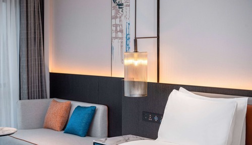 Deluxe Room, 1 King Bed, Smoking