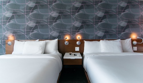 Room, 2 Queen Beds, River View (Upper Floor)