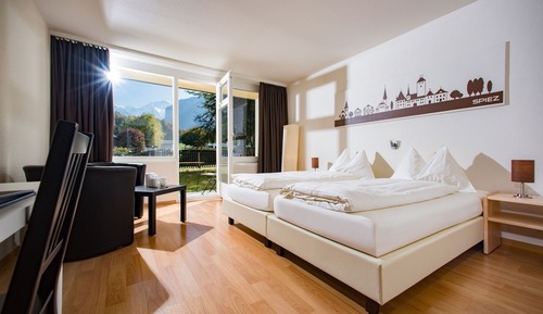 Comfort Twin Room with Jungfrau View