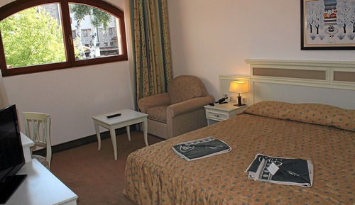 Studio (Free Beach Access, Free Wifi, Parking)