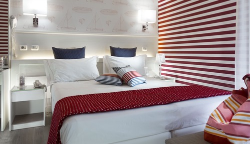 Deluxe Room, Balcony