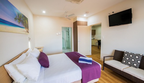1 Bedroom Apartment