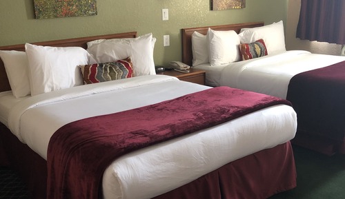 Basic Room, 2 Queen Beds