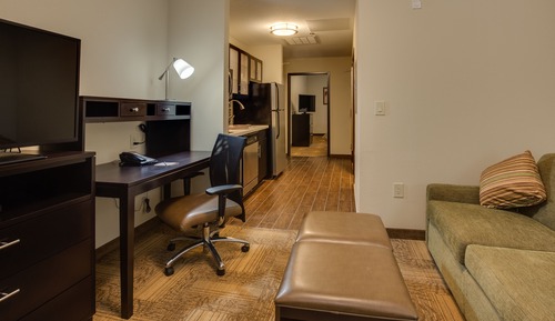 Studio Suite, 2 Queen Beds, Kitchen