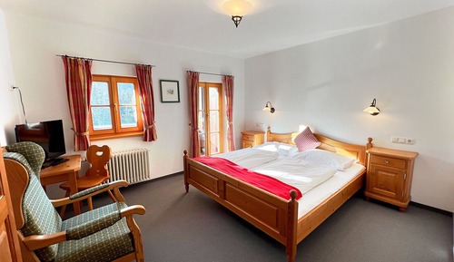 Basic Double Room