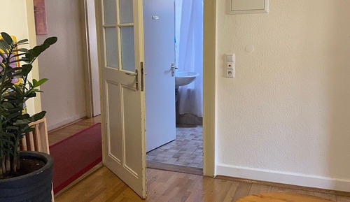 Basic Twin Room, Shared Bathroom