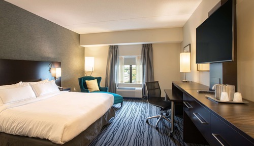 Room, 1 King Bed (Heritage)