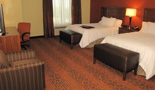 Room, 2 Queen Beds, Accessible, Non Smoking