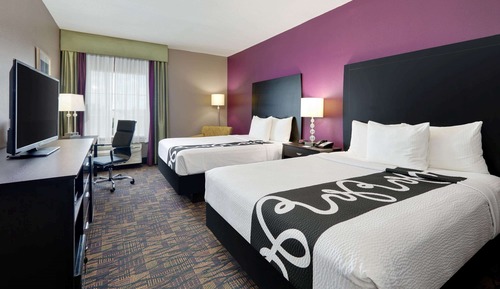 Suite, 2 Queen Beds, Accessible, Non Smoking (Mobility)