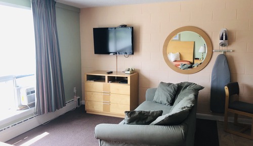 Standard Studio Suite, 1 King Bed with Sofa bed, Non Smoking, Kitchen