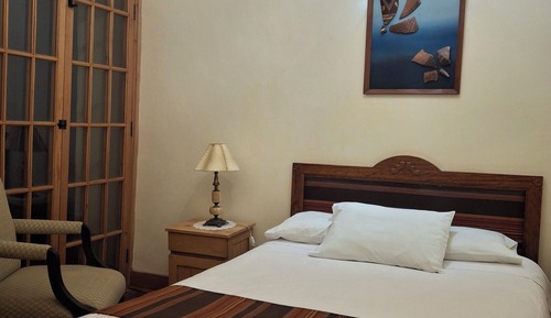 Loft (3 pax)