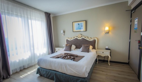 Standard Double Room, 1 Queen Bed, Balcony