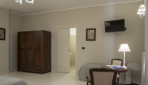 Superior Single Room
