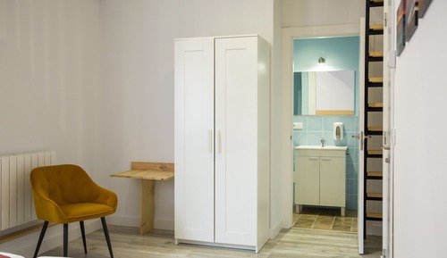 Superior Twin Room, Accessible, Private Bathroom