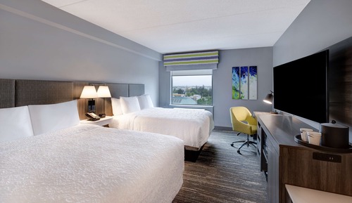 Room, 2 Queen Beds, Refrigerator & Microwave