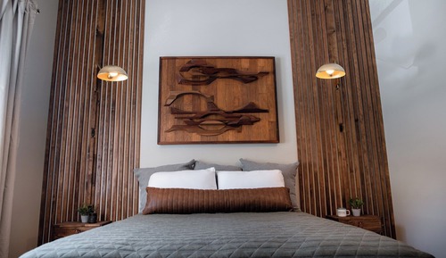 Signature Room