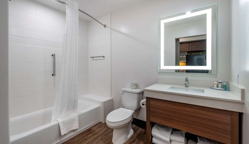 Suite, 2 Queen Beds, Non Smoking