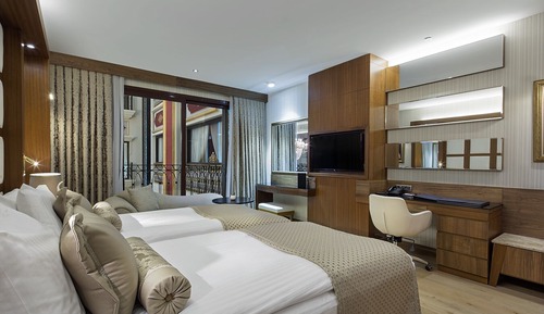 Superior Twin Room