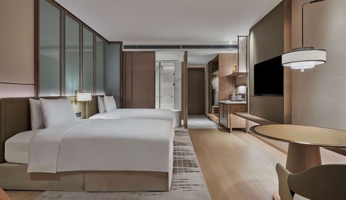 Superior Room, 2 Twin Beds, River View