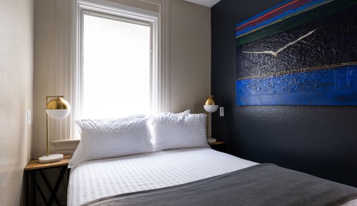 Haight Ashbury Room