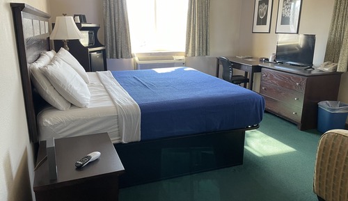 Deluxe Room, 1 King Bed
