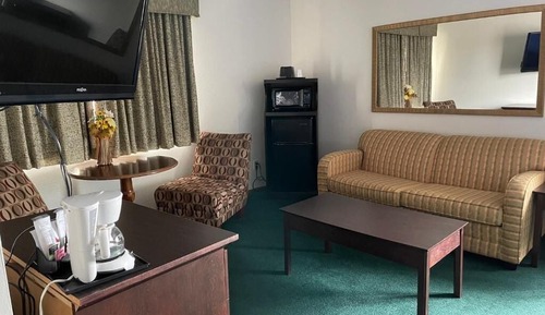 Family Suite 2 Double Beds