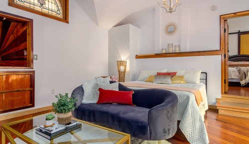 Honeymoon Room