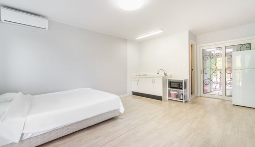 Basic Room, 1 Bedroom (201)