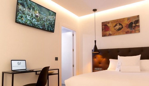 Deluxe Single Room