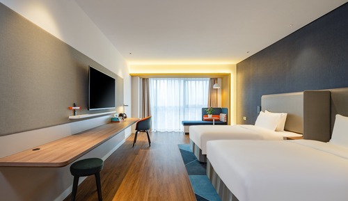 Standard Room, 2 Twin Beds, City View